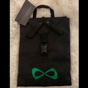 Nfinity Uniformer $30